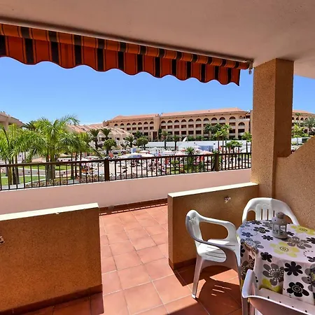 Las Americas Front Line Ocean Apartment *