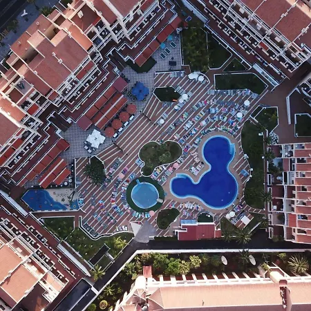 Las Americas Front Line Ocean Apartment *
